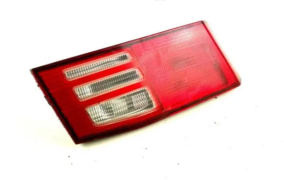 Mitsubishi Galant Tailgate rear/tail lights 226-87201
