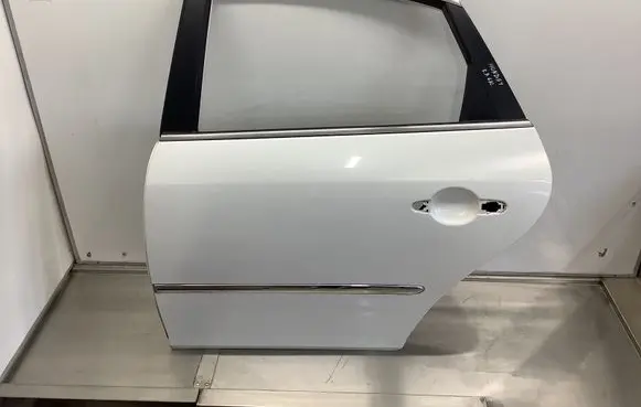 Hyundai Grandeur Rear door 