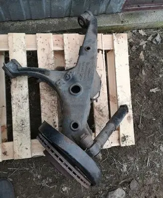 Volkswagen Multivan T5 Rear wheel hub spindle/knuckle 