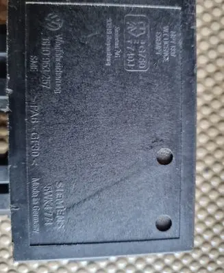 Volkswagen Transporter - Caravelle T4 Immobilizer control unit/module 6H0953257