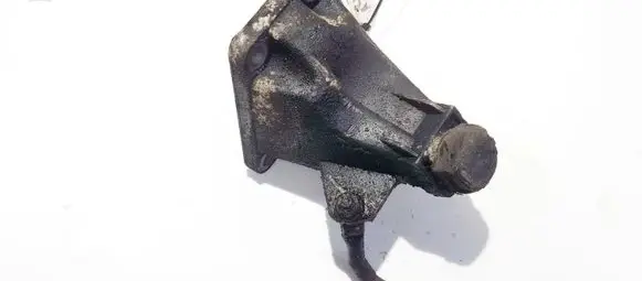 Audi A6 S6 C5 4B Engine mounting bracket 4b0199308