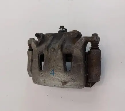 Nissan Leaf II (ZE1) Front brake caliper