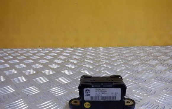 Volkswagen Golf V ESP acceleration yaw rate sensor 1K0907655D