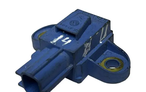 Volkswagen Golf V Airbag deployment crash/impact sensor 1K0955557A 0232ES27C3WJ