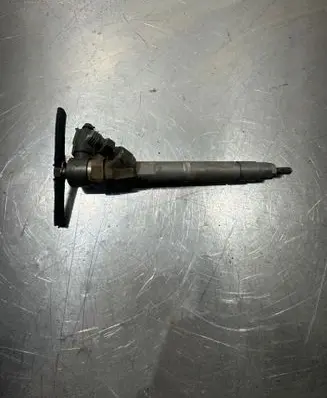 Mercedes-Benz E W211 Fuel injector 0445110177