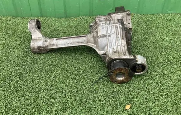 Nissan Navara D22 Gearbox transfer box case EAO6