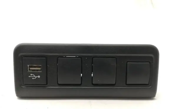 Toyota Corolla Cross AUX in-socket connector 5544916060
