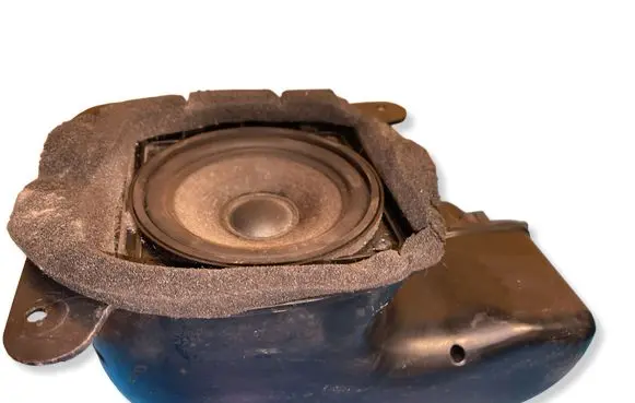 BMW 8 E31 Parcel shelf speaker 