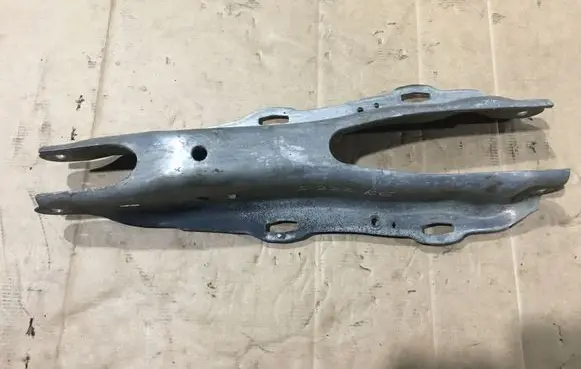 Mercedes-Benz S W222 Rear upper control arm/wishbone A2223520391