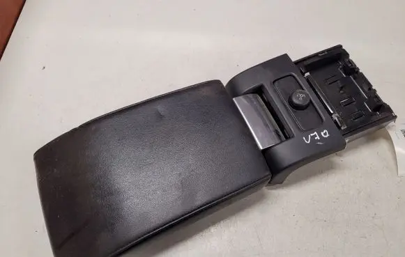 Volvo V70 Armrest 30715140