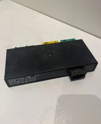 BMW 5 E39 Comfort/convenience module 61358369483 110187 05071811