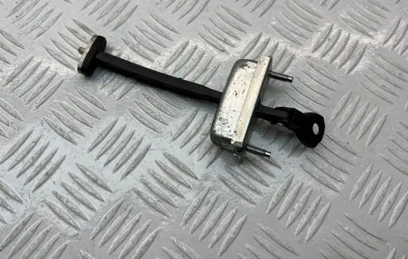 Toyota Verso Front door check strap stopper 686100F010 041CAA0E