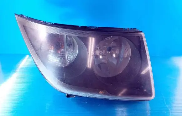 Volkswagen Crafter Headlight/headlamp 9068200061 2E1941015