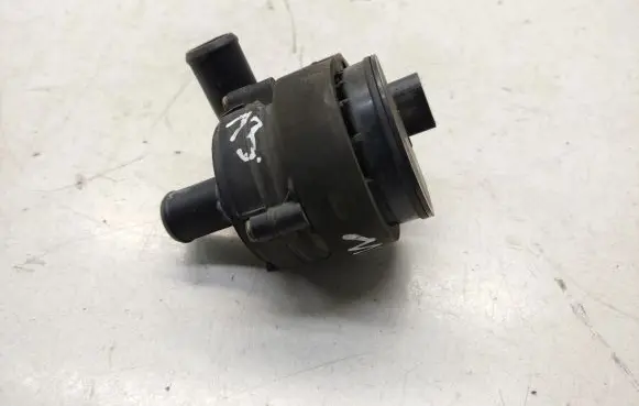 Mercedes-Benz ML W164 Electric auxiliary coolant/water pump A2118350028 02775825