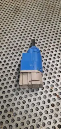 Renault Trafic III (X82) Clutch pedal sensor 253255192R 32A64621