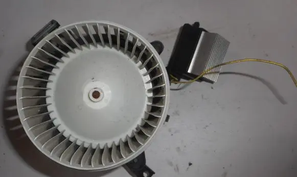 Heater fan/blower