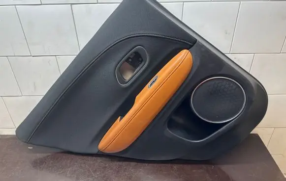 Honda HR-V Rear door card panel trim