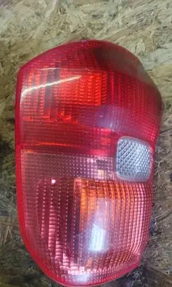 Toyota RAV 4 (XA20) Rear/tail lights 4232
