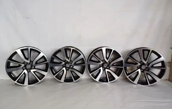 Nissan Qashqai R19 alloy rim 