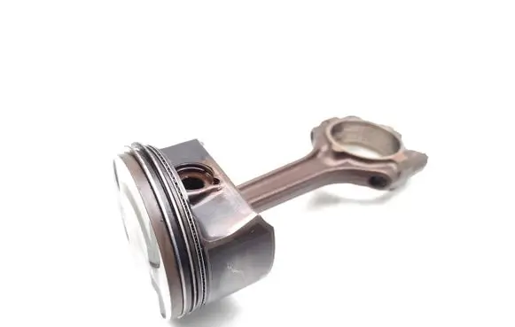 Opel Zafira B Piston with connecting rod Z16XER