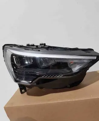 Audi Q3 F3 Headlight/headlamp 83A941012