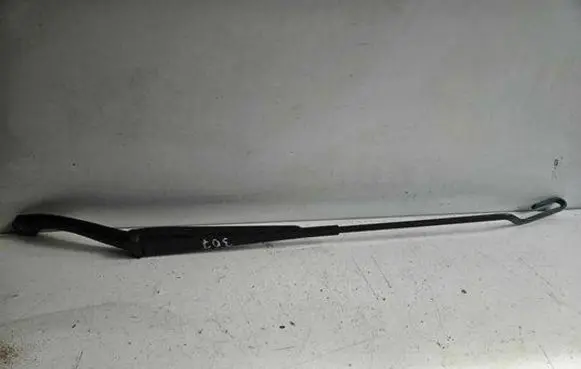 Peugeot 307 Windshield/front glass wiper blade 16396495327