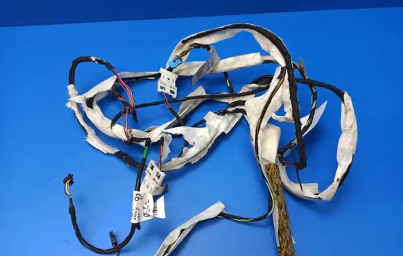 Mercedes-Benz C W204 Electric sunroof installation A2045400410 A2045406133 A2048260018