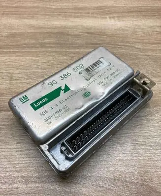 Opel Corsa B ABS control unit/module 90386502 5SD00686800