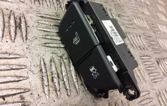 Hyundai i40 Seat heating switch 937303Z860 20111025