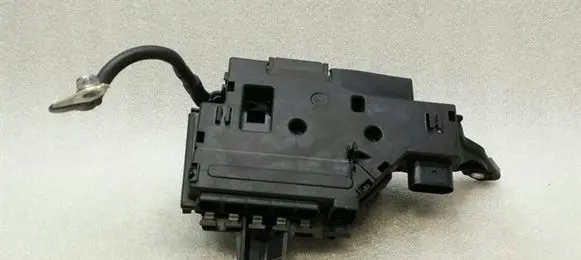 Mercedes-Benz E W238 Fuse box set A2535404501