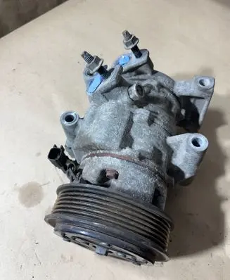 Ford Turneo Courier Air conditioning (A/C) compressor (pump) E3B119D629AA 03R00064 4472809500