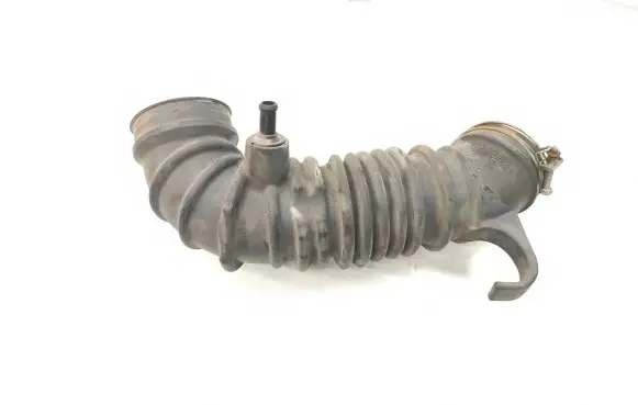 Mitsubishi Outlander Air intake duct part 1505A660