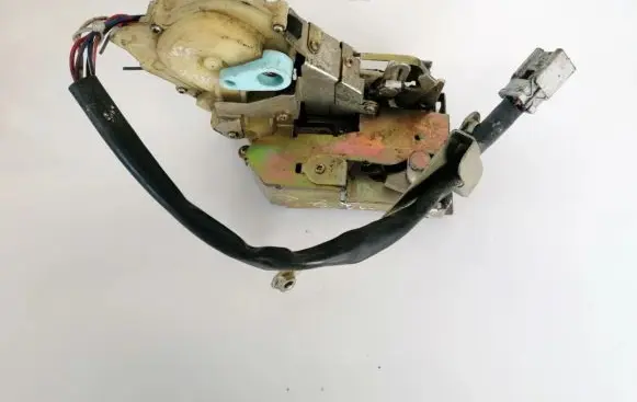 Honda Jazz Front door lock