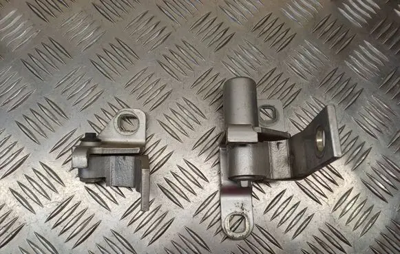 Ford S-MAX Rear door hinge set 6M21U22804AC 6M21U22810AB
