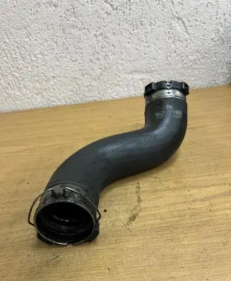 Mercedes-Benz C W204 Brake vacuum hose/pipe F3017