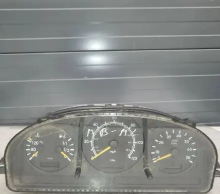 Mercedes-Benz ML W163 Speedometer (instrument cluster) A1635401147