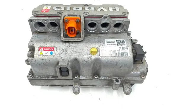 Volkswagen Jetta VI Voltage converter inverter 5C0907070E 0437508134