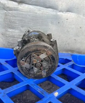 Volvo C30 Air conditioning (A/C) compressor (pump) SD7V16 4976110944 31291882