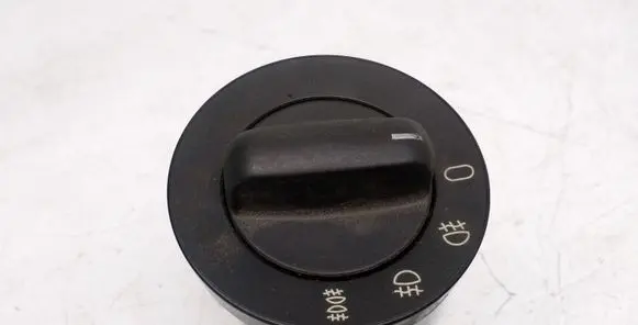 BMW 5 E39 Light switch 8363684