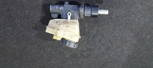 Ford Mondeo MK I Master brake cylinder