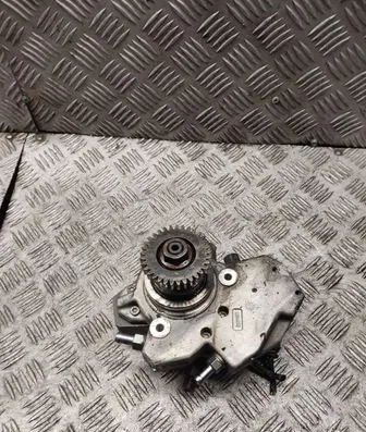 Mercedes-Benz GLK (X204) Fuel injection high pressure pump a6420700501