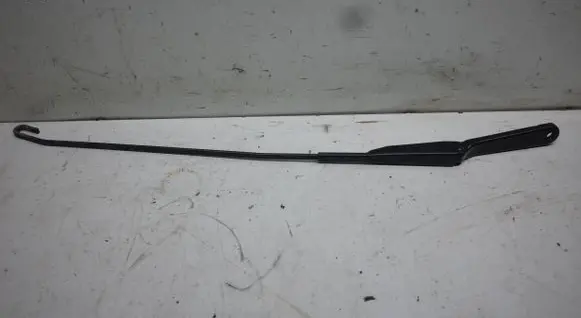 Front wiper blade arm
