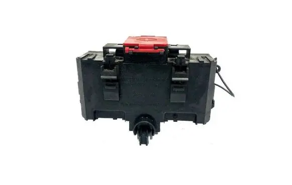 Mercedes-Benz SLK R171 Fuse box set A2035450301 A2035450803