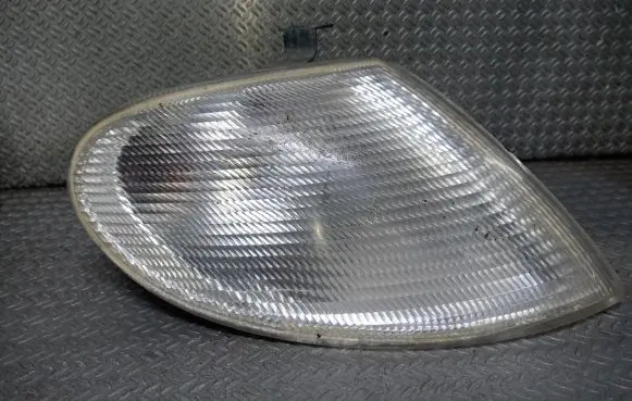 Front indicator light
