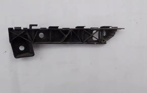 KIA Ceed Front bumper mounting bracket 