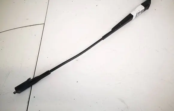 Opel Zafira B Front wiper blade arm 13145563