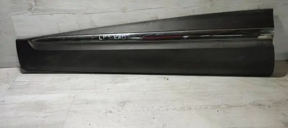 Renault Kadjar Front door trim (molding) 808774216R