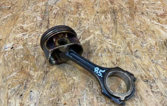 Mercedes-Benz C W205 Connecting rod/conrod A2741517 274920