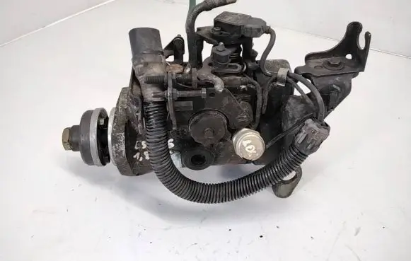 Ford Escort Fuel injection high pressure pump 84488041B 405611 9107184ZA