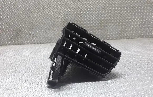 Citroen C5 Dash center air vent grill 9682425577